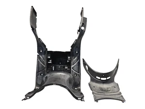 PEDANA POGGIAPIEDI COPERCHIO BATTERIA PEUGEOT LXR 200 i 2009 2014 (DANNI VEDI F) - Foto 1 di 15
