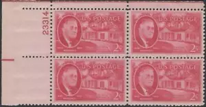 Plate Block of 4 stamps - Scott 931 - 2 cent - Roosevelt - 1945 - MNH - Picture 1 of 1