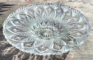 Vintage plat corbeille à fruits en verre épais ciselé décor rosaces et étoiles - Imagen 1 de 5