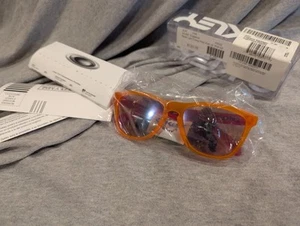 Oakley Frogskin Blacklight Orange/Pink w/ Pink Iridium Lenses - Picture 1 of 2