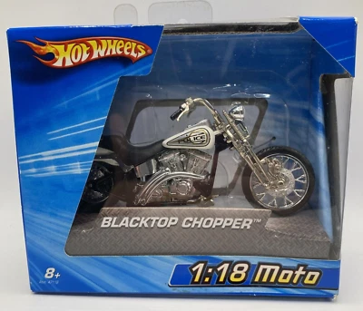 Hot Wheels Moto Blacktop Chopper Police 1:18 Scale Motorcycle 2004 Mattel NOS - Image 1 of 4