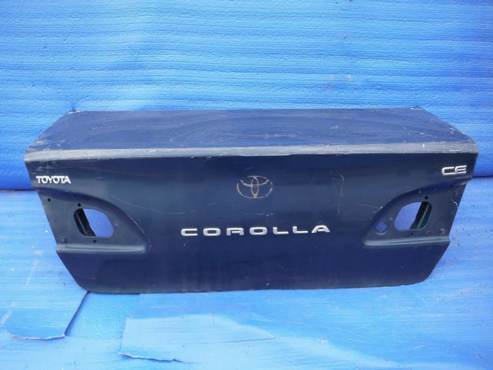 98 99 01 02 1998 1999 2001 2002 TOYOTA COROLLA TRUNK LID TAIL LIFT GATE TAILGATE Foto 1 de 4