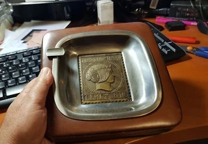 Cenicero  Piel y bronce  con Sello en metal  Vintage    - Foto 1 di 4