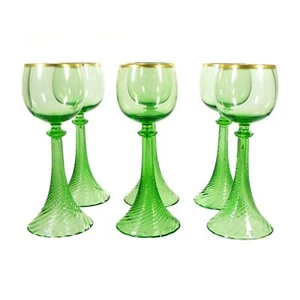 6 Weinrömer in vetro verde chiaro contenente uranio, Josephinenhütte, design A. Gerlach - Foto 1 di 6