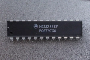 Procesador de video Motorola MC13282EP 100Mhz con interfaz de pantalla en pantalla - Imagen 1 de 1