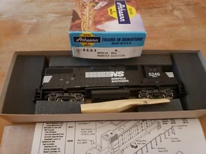 Athearn 4607 Norfolk Southern NS GP 38-2 5246 Diesel Locomotive Powered HO MIB - Picture 1 of 8