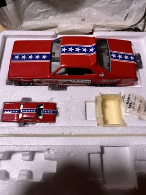 Juego de 2 coches Hot Wheels 1997 Legends Mongoose 1970 Duster Funny Car 1:24 y 1:64 Foto 1 de 4