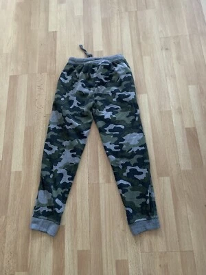 Pantalones de chándal Lee para niños resistentes hasta la rodilla camuflados militares medianos 10/12 Foto 1 de 4