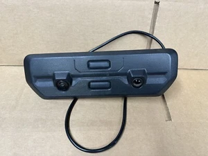 2020-2023 GM Pickup Tailgate Latch Handle OEM NEW 86789900 - Picture 1 of 3