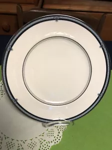 Royal Doulton Countess Blue & White Rimmed Bread/Dessert Plate 6.75" New w/Tag - Picture 1 of 10