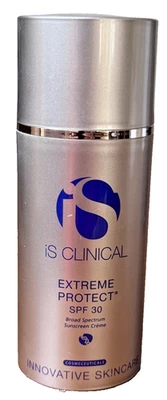 iS CLINICAL Extreme Protect SPF 30 – 100 g – Translucent NEW - Image 1 of 2
