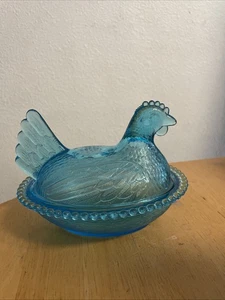 Rare Indiana Glass Hen On Nest Horizon Blue Aqua Blue - Picture 1 of 7