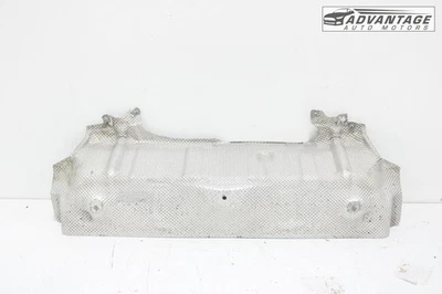 2015-2016 BMW M235I XDRIVE F22 SILENCIADOR TRASEIRO EXAUSTÃO PLACA DE PROTEÇÃO TÉRMICA FABRICANTE DE EQUIPAMENTO ORIGINAL - Imagem 1 de 4