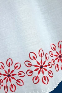 Embroidered valance curtain on poly-cotton blend fabric with rod holes 60x300cm - Picture 1 of 2