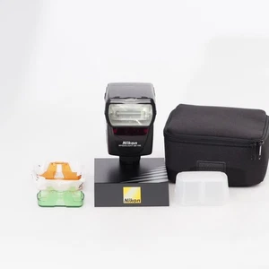 Nikon Speedlight SB-700 Electronic Flash [Excellent+ w/Case]  for Nikon #13210 - Picture 1 of 8