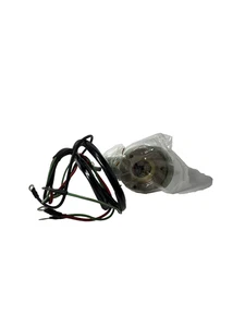 391321 OMC JOHNSON EVINRUDE TROLL MOTOR END CAP NOS OEM - Picture 1 of 8