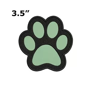 Dog Paw Patch Embroidered Iron-on/Sew-on Applique, Dog Breed, Family Pet - Picture 1 of 12