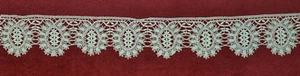 Spitzenbordüre, 291,5  cm x 11,5 cm, wohl Plauen,19. Jhdt,unbeschädigt - Picture 1 of 7