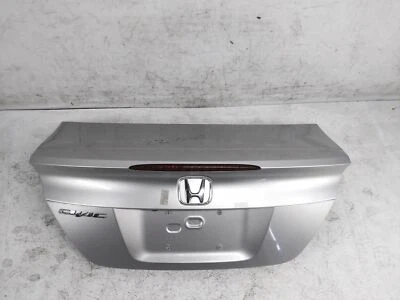 Tapa trasera del maletero de carga Honda Civic 2014-2015 cupé - plateada *tiene una abolladura menor Foto 1 de 4