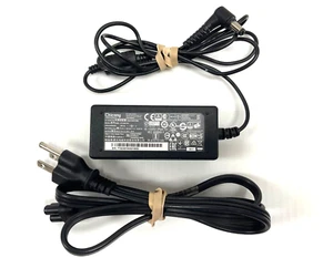 Genuine Chicony 30W HP-A0301R3 19V 1.58A Laptop Adapter Charger 5.5mm - Picture 1 of 4