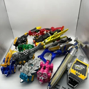 Power Rangers Dino Charge Kyoryuger 12er Set Bandai Gabu Revolver Gaburi Wechsler - Bild 1 von 15