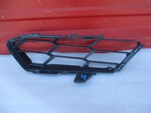 2020-2025 Chevrolet Corvette C8 Stingray Passenger Front Lower Grille 84955039 - Picture 1 of 6