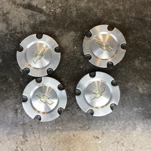 4 Chevy Trailblazer Wheel Center Hubcap Caps 04 05 06 07 2008 2009 9595110 - Picture 1 of 2