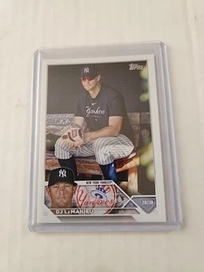 2023 Topps Series 2 SSP Image Variation Golden Mirror DJ LeMahieu #658 - Picture 1 of 2