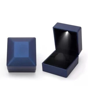 Ring Box Square Shaped LED Light Engagement Ring Boxes Jewelry Gift - Blue - Picture 1 of 1