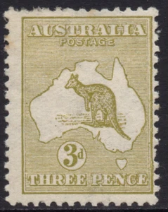 AUSTRALIA 1913-14 3d OLIVE KANGAROO STAMP (DIE I) MLH 1st.WMK SG.5 - Picture 1 of 3