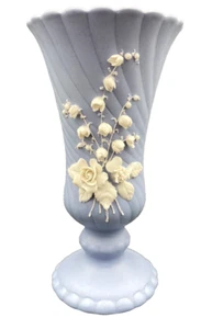 Vintage Lefton Blue Bisque 6.75" Tall Vase w/White Flowers, #2191, Orig. Sticker - Picture 1 of 7