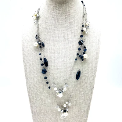 WHBM Simulated Pearl Station Necklace Silver Tone Black Beads Classic Career Foto 1 de 4