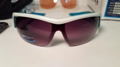 Gafas de sol Tifosi - Altar - blanco brillante / verde azulado Foto 1 de 3