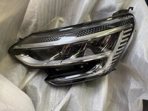 Faro delantero izquierdo LED RENAULT MEGANE IV Facelift 260604081R - Imagen 1 de 13