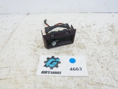 86-91 FSJ Jeep Grand Wagoneer J10 J20 4WD 4x4 Vacuum Actuator - Image 1 of 4