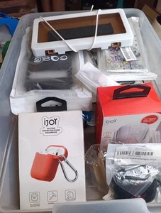 Lot Of Cell Phone Cases And Accessories - Photo 1 sur 21
