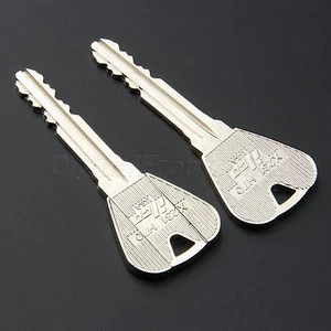 Penetration Magic Trick Toy Props Folding Key Thru Bottle or Ring 2pcs Size 8cm - Picture 1 of 10