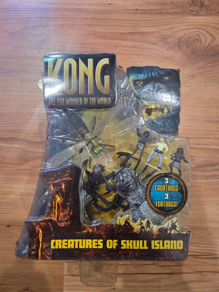 KING KONG 8th Wonder of the World Creatures of Skull Island Playmates Sealed ‘05 - Image 1 of 1