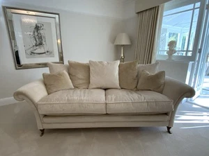 Hand Made Luxurious 3 Piece Suite - Picture 1 of 4