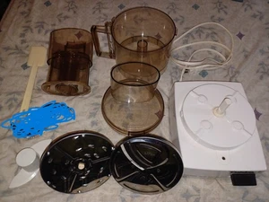 Vintage Cuisinart Food Processor DLC-10E Parts & Accessories - NO BOX OR MANUAL - Picture 1 of 7