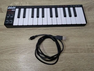 Akai Professional USB MIDI keyboard 25 keys Mac / PC compatible LPK 25 F/S Track - Picture 1 of 3