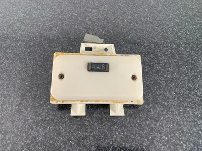 Luz domo puerta techo rígido interior trasero techo rígido Ford Bronco 92-96 Foto 1 de 4