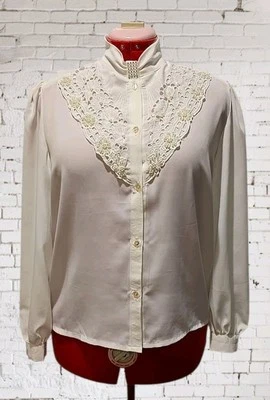 Blusa Mediana Top Camisa Adornada Perlas Encaje Costuras Victorianas De Colección Foto 1 de 4