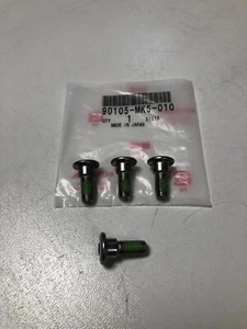 Honda XRV XR 750 V Africa Twin Original Schrauben Bremsscheibenschrauben Hinten - Picture 1 of 3