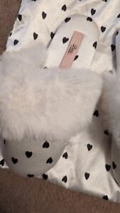BOUX AVENUE IVORY MIX  HEART SLIPPERS IN A BAG  SIZE UK 3-4 GREAT GIFT RRP £16