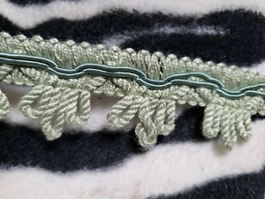 Galon vintage vert bouclette liseré haut satiné joli 2 mètres sur 2 cm A2 - Bild 1 von 2