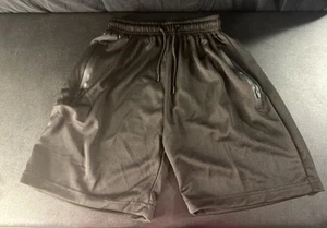 Boys size large black shorts with pockets NWOT - Picture 1 of 1