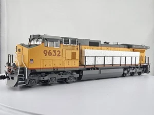 Kato HO Scale 37-6632 GE C44-9W Diesel Locomotive Union Pacific 9632 Model Train - Picture 1 of 18