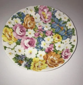 ROY KIRKHAM Petite Fleur Fine Bone China 7” Deep Saucer Made in England 1993 - Picture 1 of 6
