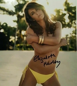 Elizabeth Hurley riproduzione fotografica lucida autografata 8 x 10 - Foto 1 di 1